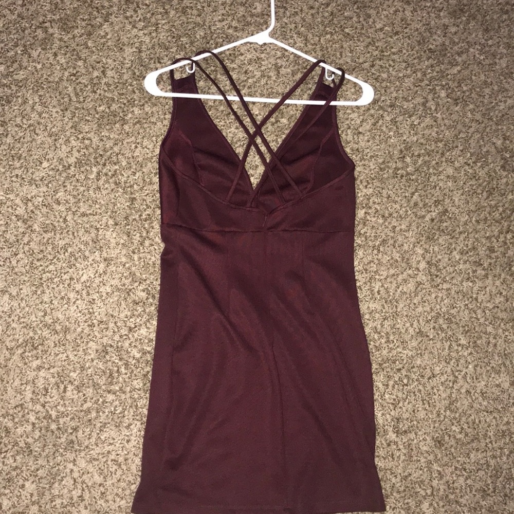 V-Neck strappy dress.